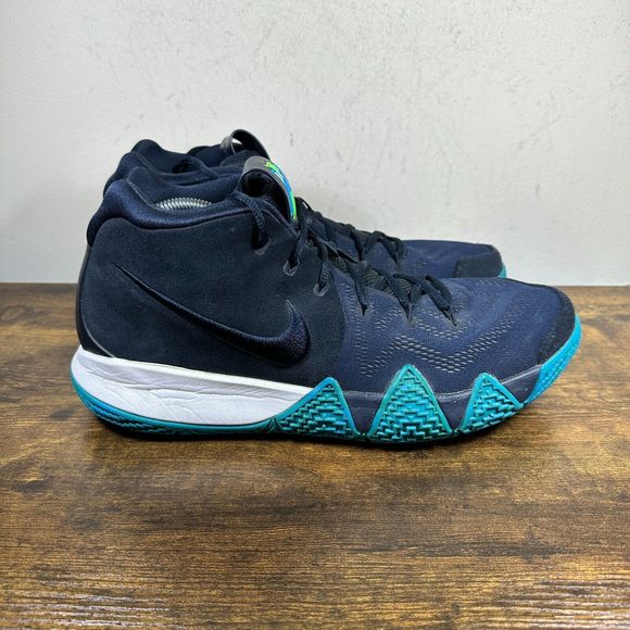 Nike Kyrie‎ 4 Obsidian Think Twice Basketball Shoes 943806-401 Mens Size - Picture 1 of 8